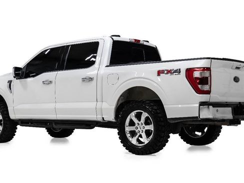 Used 2021 Ford F150 Lariat w/ Equipment Group 502A High AWD/4WD image 4