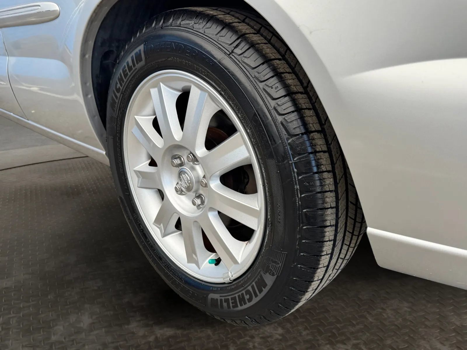 Used 2006 Chrysler Sebring GTC FWD image 38