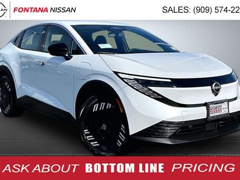 New 2026 Nissan Leaf image 1