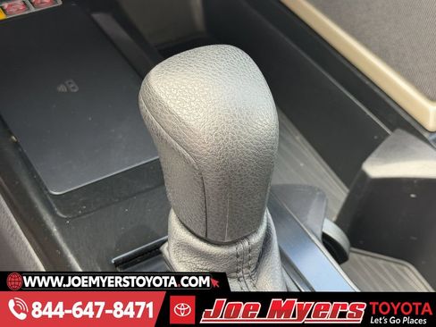 Used 2025 Toyota Camry LE image 21