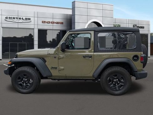 Used 2025 Jeep Wrangler Sport AWD/4WD image 7