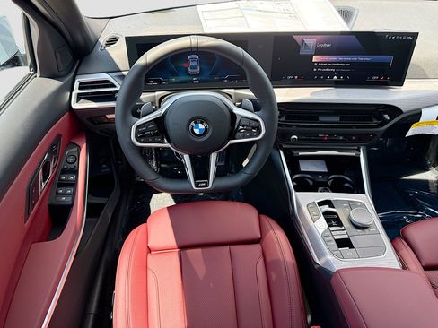 New 2026 BMW 330i Sedan w/ M Sport Package RWD image 17