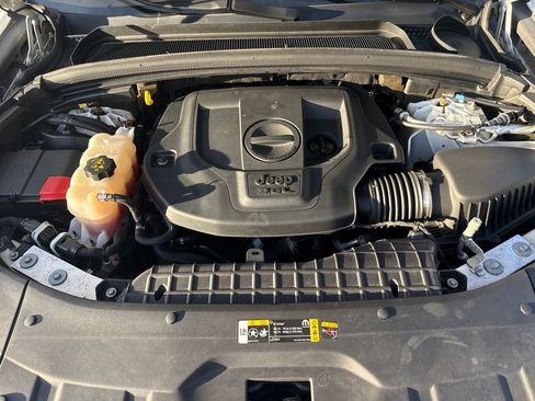 Used 2021 Jeep Grand Cherokee L Overland w/ Luxury Tech Group IV image 28