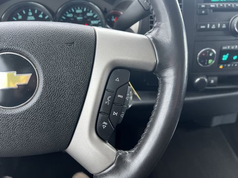 Used 2010 Chevrolet Silverado 1500 LT w/ Power Pack Plus image 17