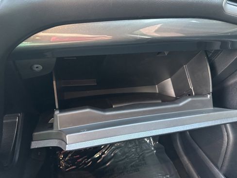 Used 2020 Ford Edge SE image 33