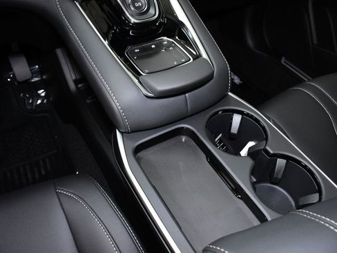 New 2026 Acura RDX SH-AWD image 21