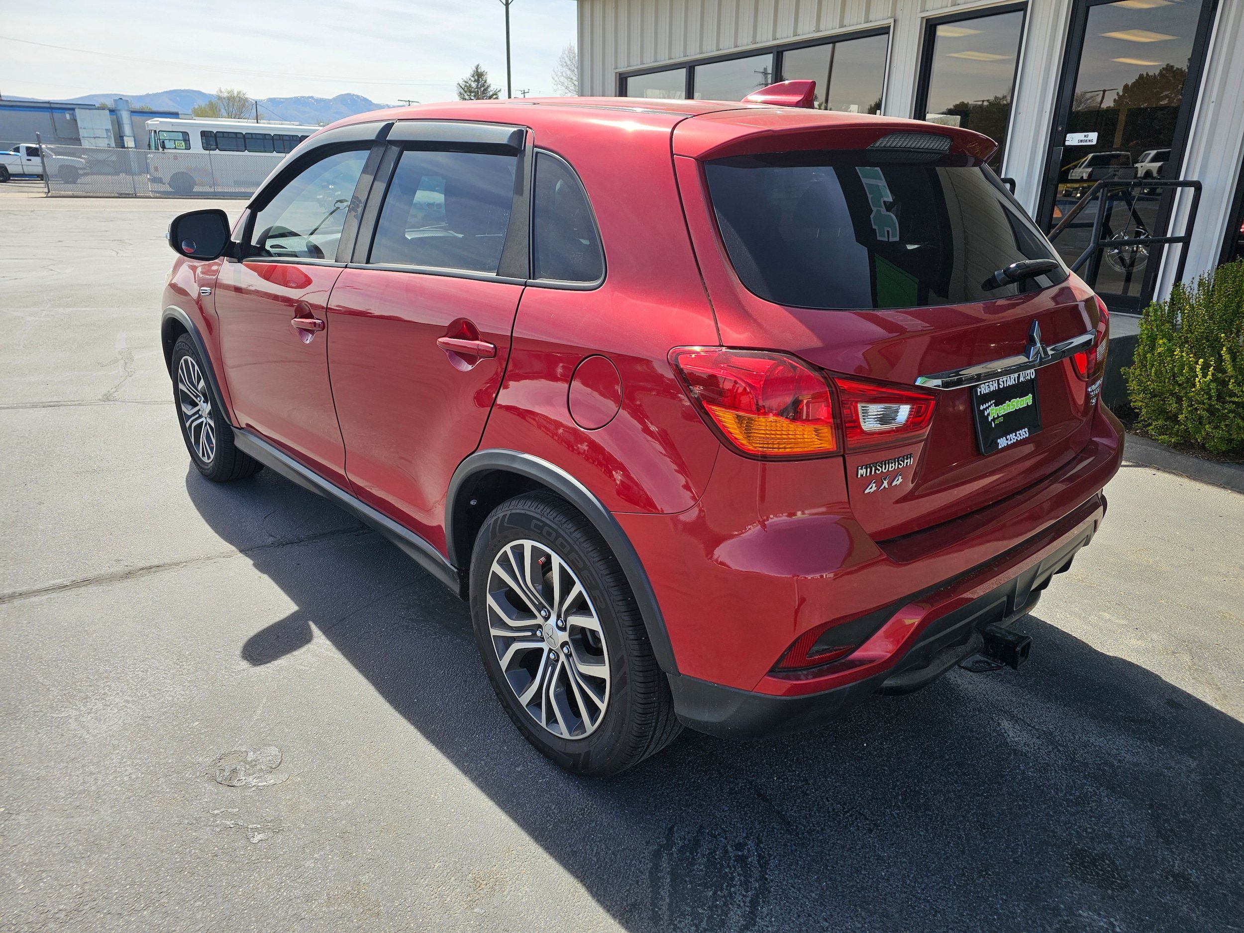 Used 2018 Mitsubishi Outlander Sport SE AWD/4WD image 5