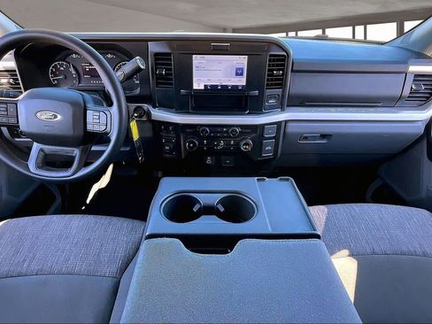 Used 2025 Ford F250 XLT AWD/4WD image 8