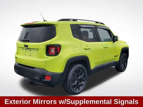 Used 2017 Jeep Renegade Altitude image 4