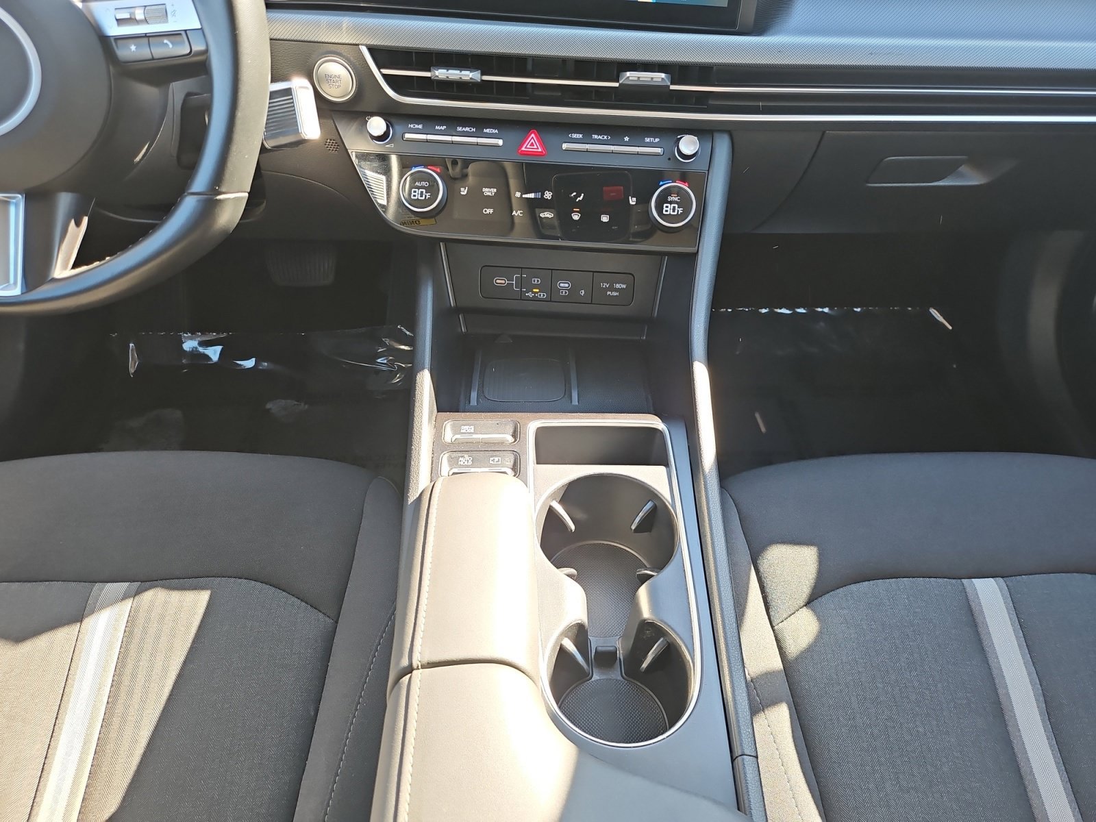 Used 2025 Hyundai Sonata SEL FWD image 31