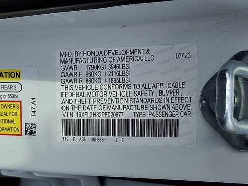 Used 2023 Honda Civic Sport image 28