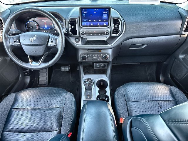 Used 2022 Ford Bronco Sport Outer Banks AWD/4WD image 11