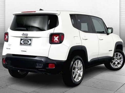 Used 2023 Jeep Renegade Latitude image 13