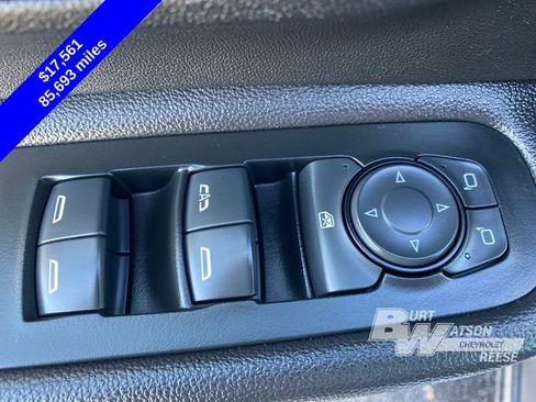 Used 2022 GMC Terrain SLT w/ LPO, Floor Liner Package image 13