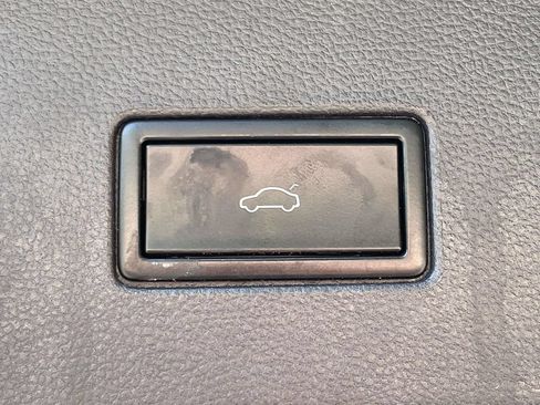 Used 2019 Volkswagen Atlas SEL AWD/4WD image 10