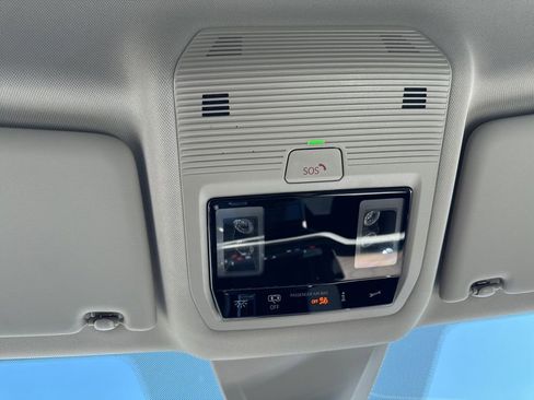 New 2026 Volkswagen Atlas SE image 31