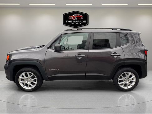 Used 2021 Jeep Renegade Latitude image 5