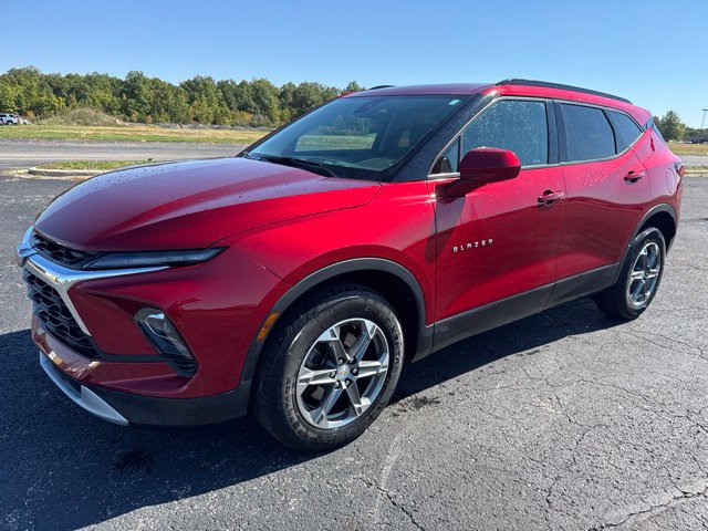 Used 2023 Chevrolet Blazer LT w/ Convenience Package FWD image 1
