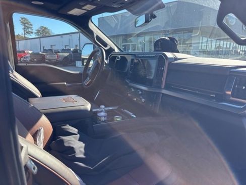 Used 2023 Ford F250 King Ranch image 12