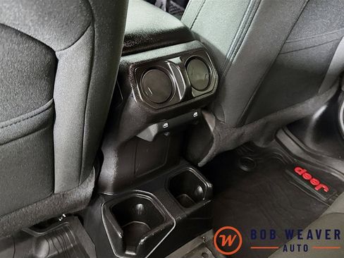 Used 2020 Jeep Gladiator Sport w/ Quick Order Package 24S image 27