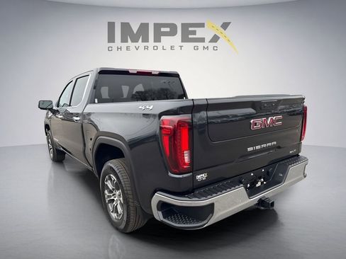 Used 2026 GMC Sierra 1500 SLT AWD/4WD image 3