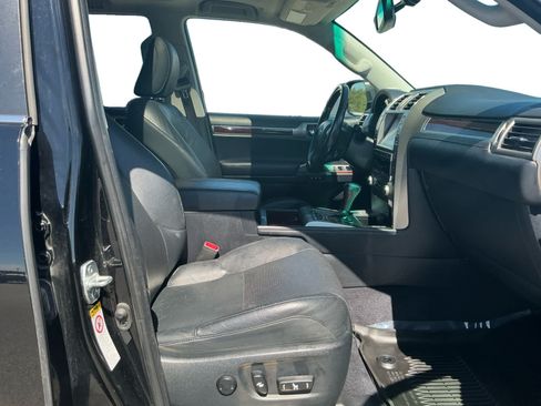 Used 2019 Lexus GX 460 Premium AWD/4WD image 15