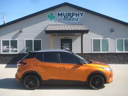 Used 2023 Nissan Kicks SV