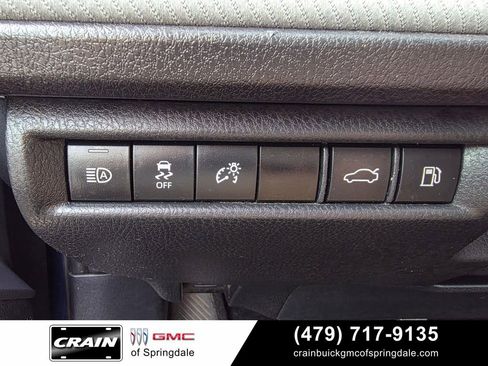 Used 2025 Toyota Camry SE FWD image 12