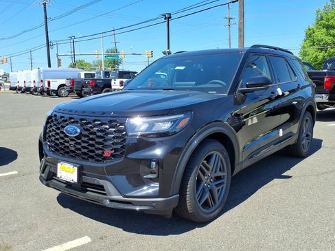 New 2026 Ford Explorer ST w/ Sun And Sound Package AWD/4WD image 3