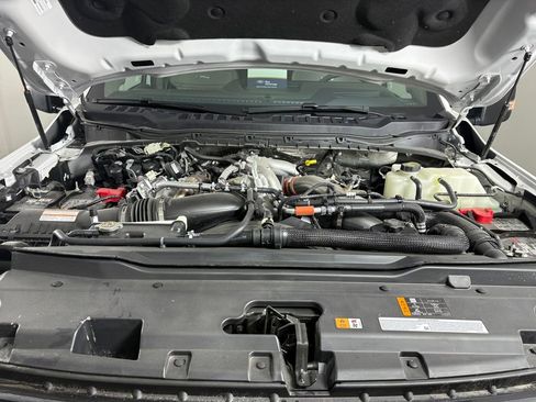 Certified 2026 Ford F350 Platinum w/ Platinum Plus Package image 10