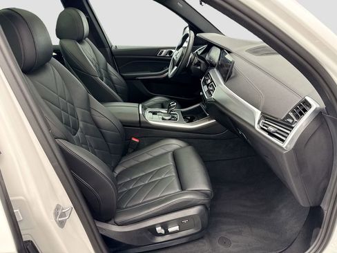 Used 2023 BMW X5 sDrive40i w/ M Sport Package image 19