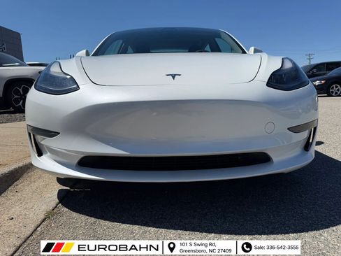 Used 2023 Tesla Model 3 Standard Range RWD image 29