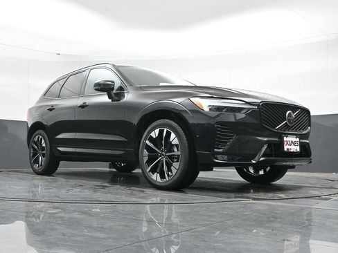 New 2026 Volvo XC60 B5 Plus w/ Protection Package Premier image 41