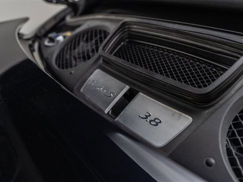 Used 2019 Porsche 911 Turbo S AWD/4WD image 37