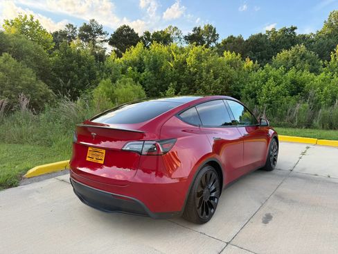 Used 2020 Tesla Model Y Long Range AWD/4WD image 9