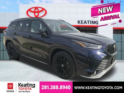 Used 2025 Toyota Highlander XSE AWD/4WD image 1