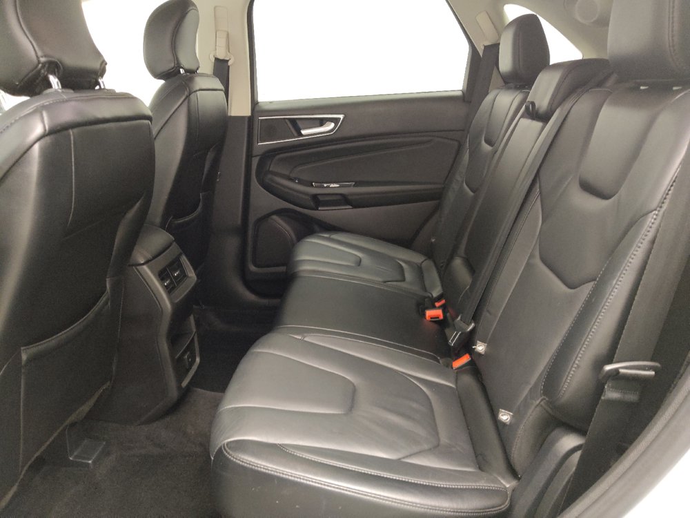 Used 2016 Ford Edge Titanium AWD/4WD image 18