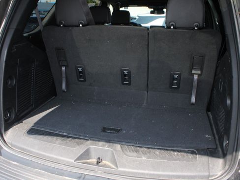 Used 2023 Chevrolet Tahoe LT AWD/4WD image 8