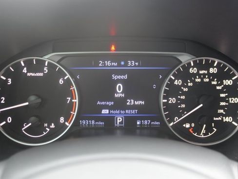 Used 2025 Nissan Altima 2.5 SR w/ SR Premium Package image 16