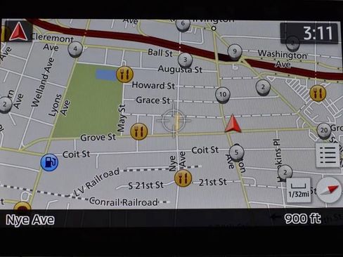 Used 2024 Mitsubishi Outlander FWD image 30