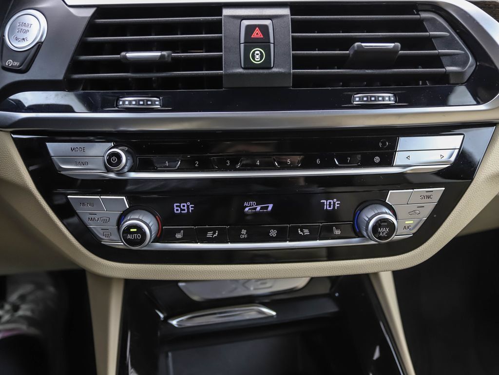 Used 2020 BMW X3 xDrive30i w/ Driving Assistance Package AWD/4WD image 19