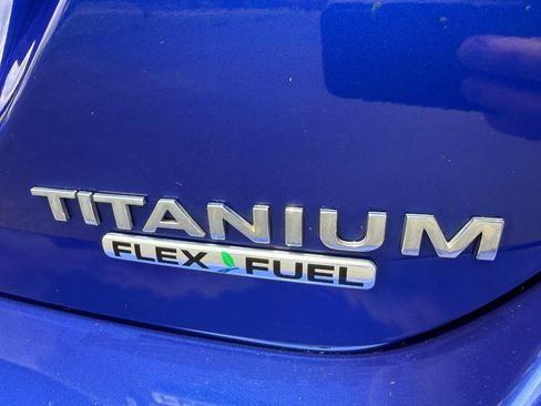 Used 2013 Ford Focus Titanium w/ Titanium Handling Pkg FWD image 7