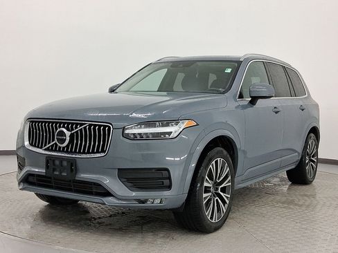 Used 2020 Volvo XC90 T6 Momentum w/ Protection Package image 1