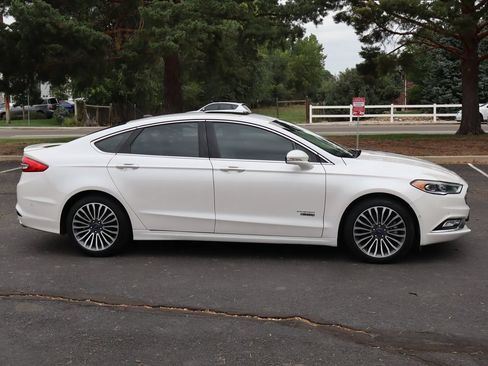 Used 2017 Ford Fusion Energi Titanium FWD image 3