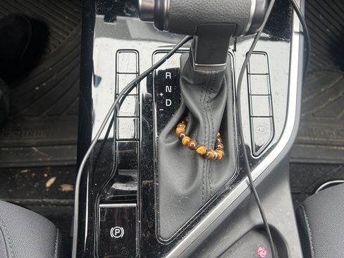 Certified 2023 Kia Niro LX image 10