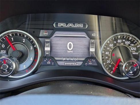 Used 2023 RAM 3500 Laramie image 32