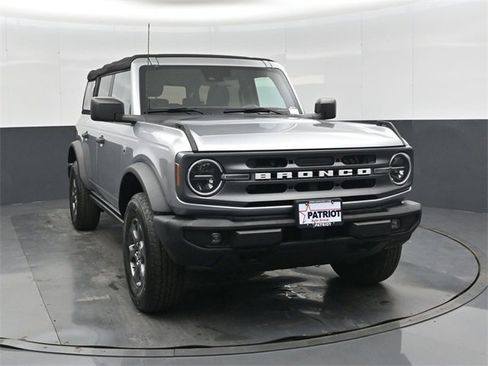 Used 2022 Ford Bronco Big Bend image 10