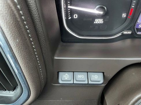 Used 2021 GMC Sierra 3500 Denali w/ Denali Ultimate Package image 27