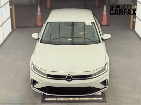 Used 2025 Volkswagen Jetta S FWD image 1