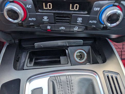 Used 2016 Audi A4 2.0T Premium image 34